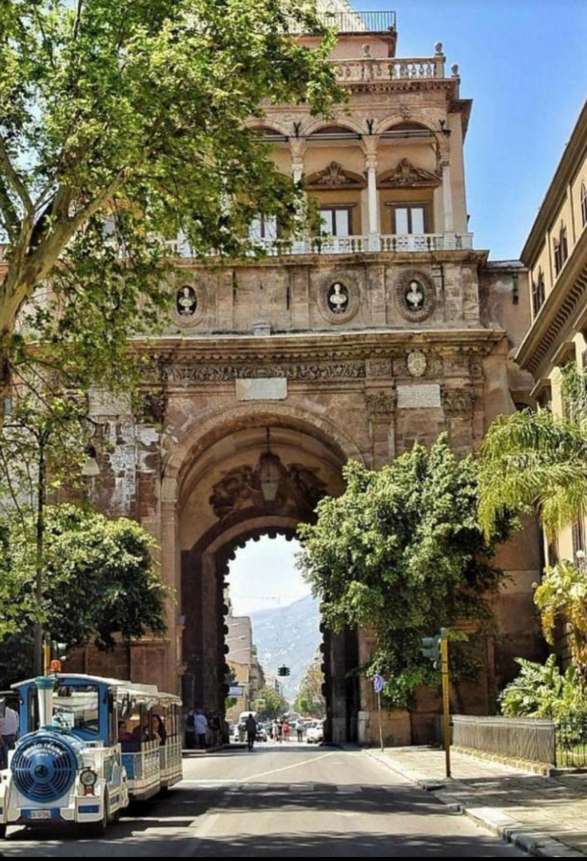 Amalfitani House Apartamento Palermo